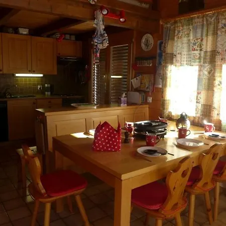 Prázdninový dům Sleeps 7 Wifi Zinal